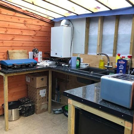 Cox Hill Glamping Badger Hotel Truro Exterior foto